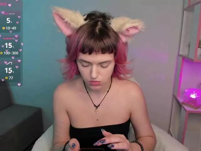 RoxyWi on BongaCams