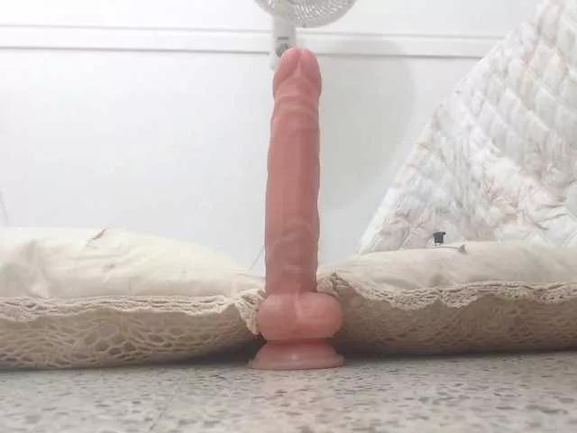 samanthacruissee on BongaCams 