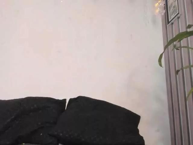 sarahcox on BongaCams 
