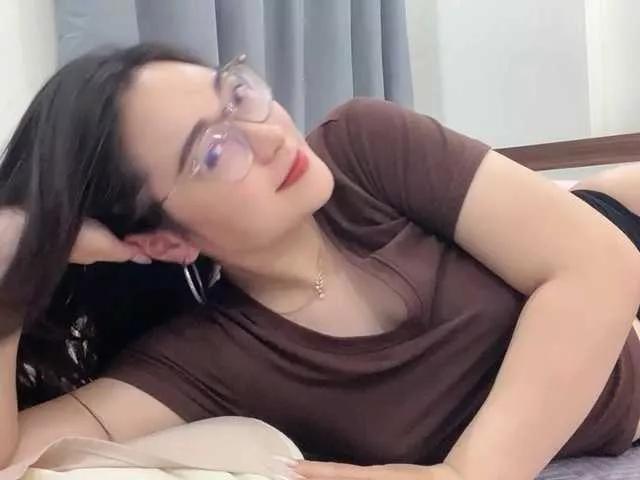 Selena295 on BongaCams 