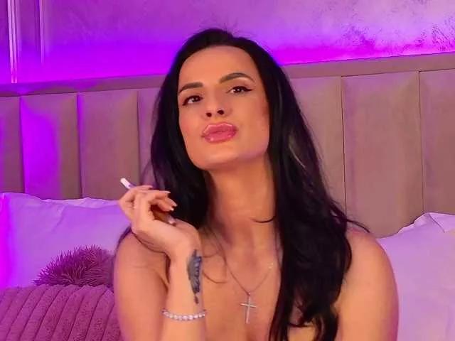 sereneloving on BongaCams 