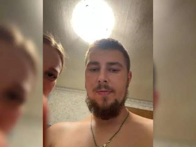 ShannonKaty on BongaCams