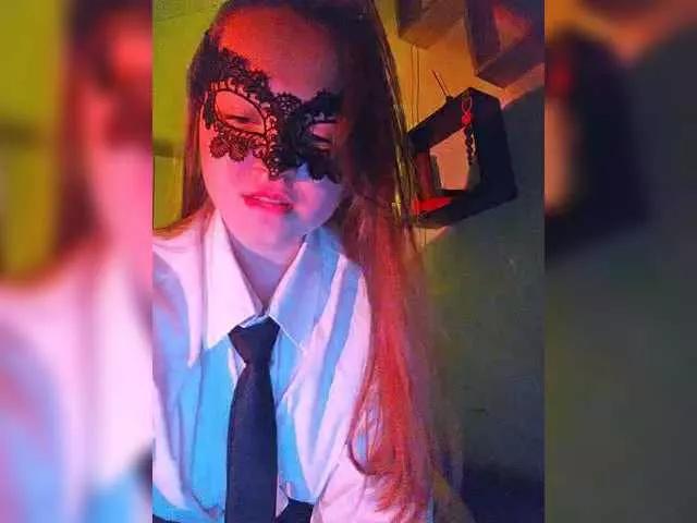 SiellaSi on BongaCams