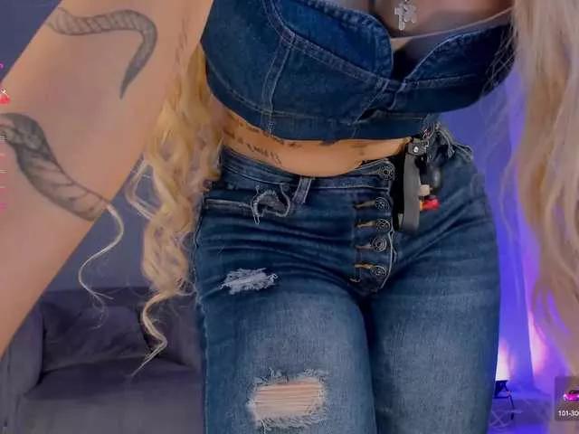 SophiePalmer on BongaCams