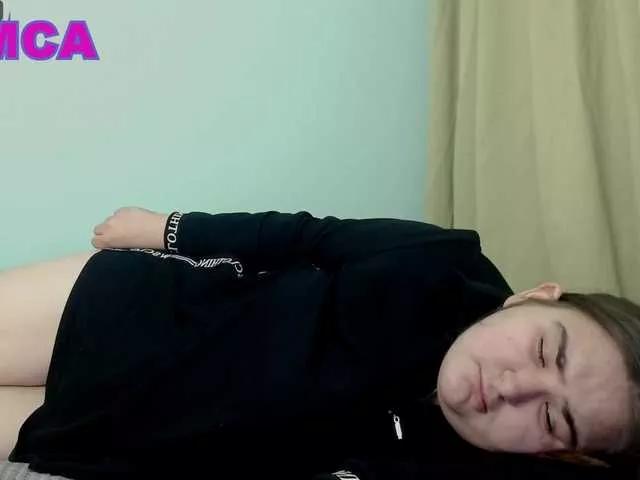sweet-dream-foxx on BongaCams