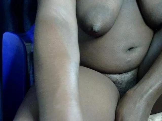 Sweet-ebony5 on BongaCams 