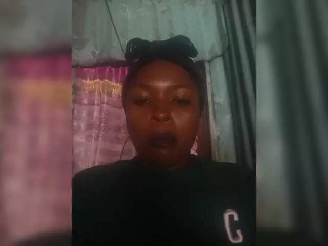 Sweetass21 on BongaCams 