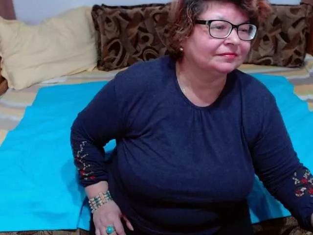 SweetMommaX on BongaCams 