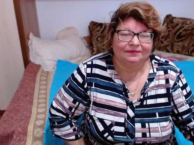 SweetMommaX on BongaCams 