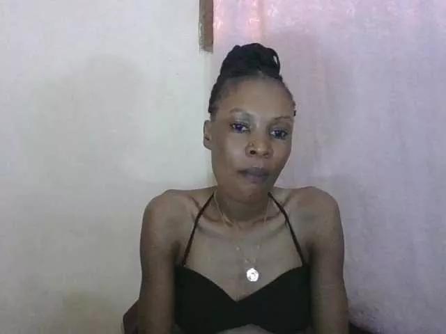 Sweetpetite254 on BongaCams
