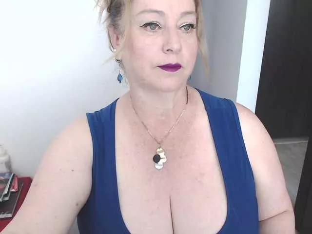 sweetsalo on BongaCams 