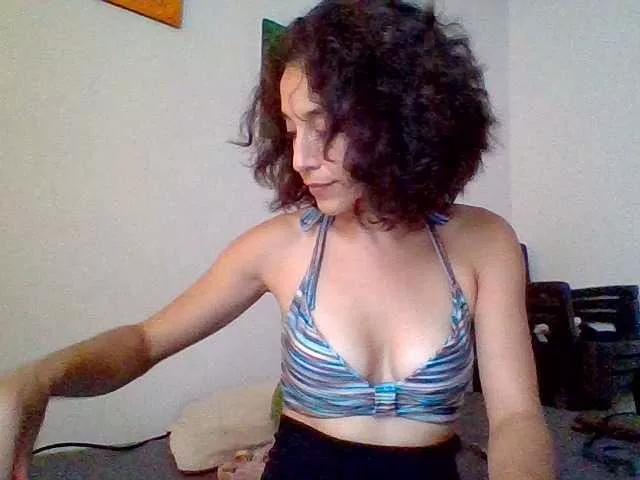 TanniaMarquez on BongaCams 