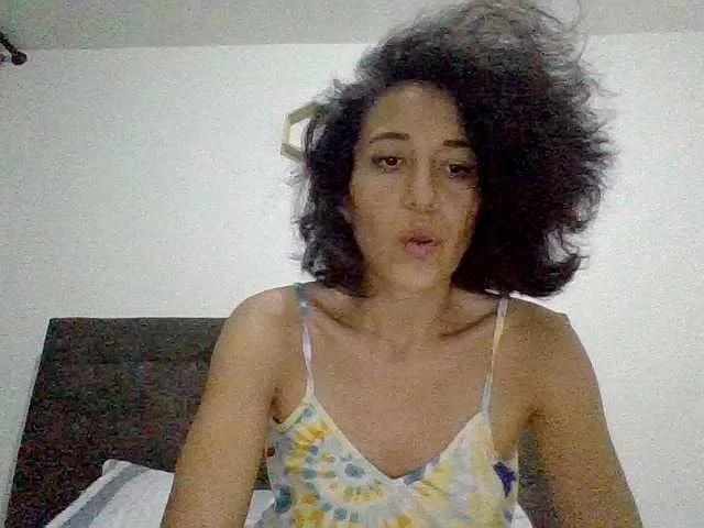 TanniaMarquez on BongaCams 