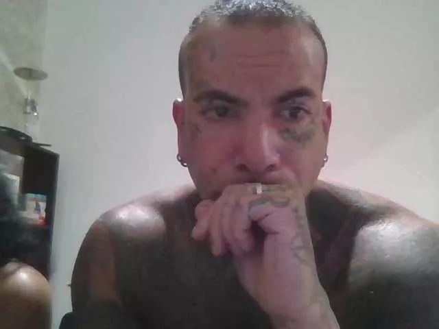 TattooedCouple on BongaCams