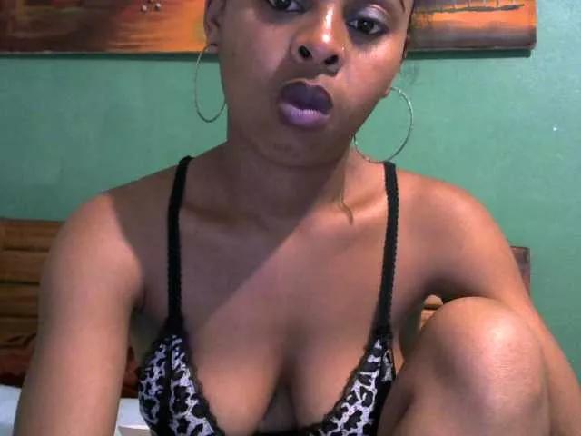 TessaLady on BongaCams 