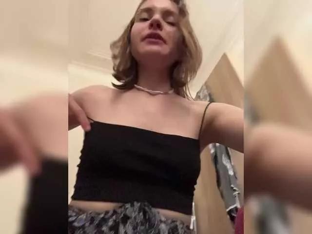 ThatTripPink3 on BongaCams 