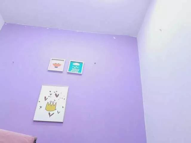 tinkerbell- on BongaCams