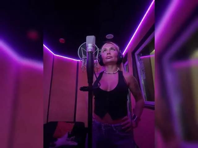 Tvoyasamka77 on BongaCams