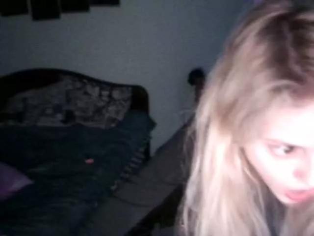 Utopia222 on BongaCams