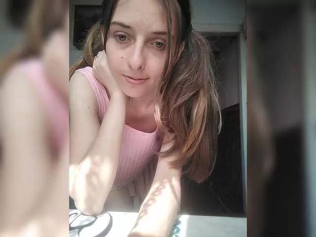 VelvetMoon11 on BongaCams
