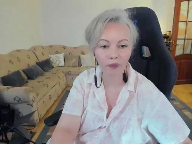 WhitneyLynnCams on BongaCams