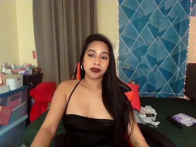 xxTrexie18 on BongaCams