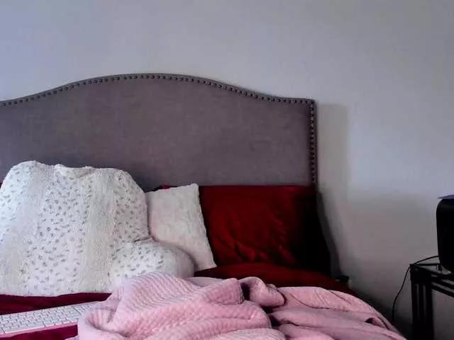 Yiauana on BongaCams