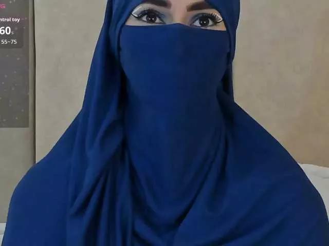 zahiira on BongaCams