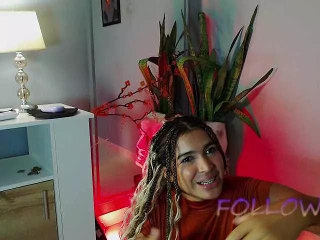 zoeyfox on BongaCams