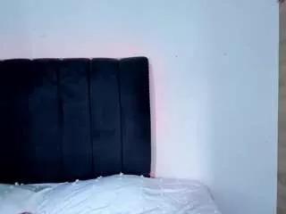 adara-44 on CamSoda 