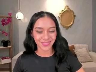 amaliacrus on CamSoda 