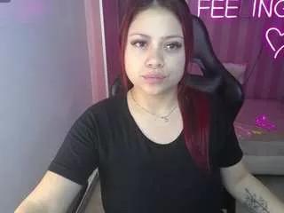 ambar72-b on CamSoda 
