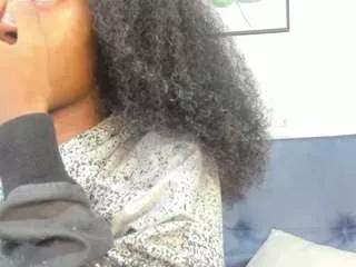 anamyle22 on CamSoda 