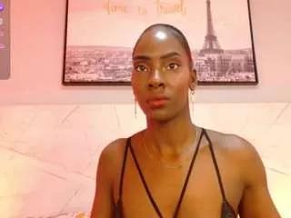 annyroy on CamSoda 