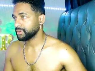 bbcblackhot33 on CamSoda 