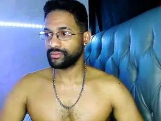 bbcblackhot33 on CamSoda 