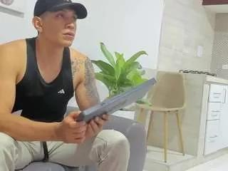 blackbullger on CamSoda