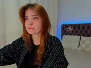 ellamayers on CamSoda 