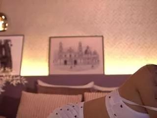 ellediane on CamSoda 