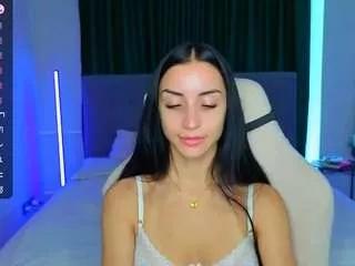 emma-davis on CamSoda 