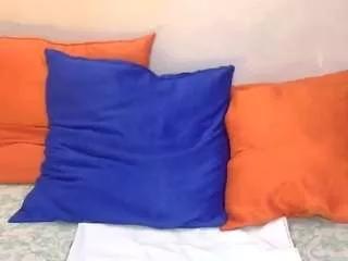 emmaisabella on CamSoda 