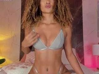 emmawilliams1 on CamSoda 