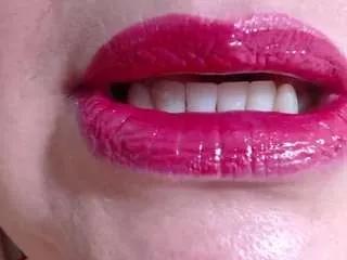 erika-lois on CamSoda