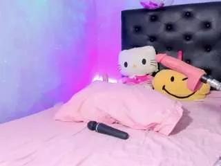 kittycavalli1 on CamSoda 