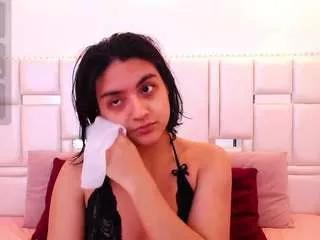 lailaa-stewart on CamSoda 