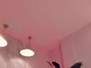 lili-acosta on CamSoda 