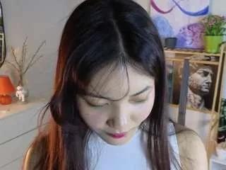 lilianfaux on CamSoda 
