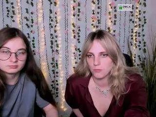 lilith-diva on CamSoda 