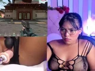 lilylove1 on CamSoda 