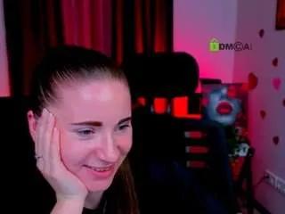 lorraine-carter on CamSoda 